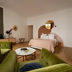 ゲストハウス Maison Fernand 4*